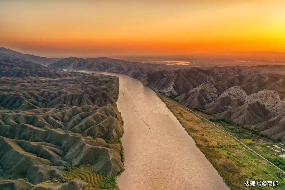 又土又燃的《山海情》取景地神秘的北纬37°这个最江南的西北宝地