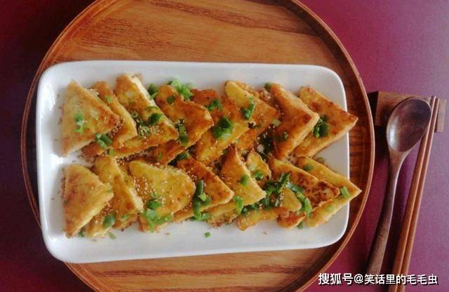 学会这样做香煎豆腐，营养好吃又能解馋，不用再跑去小吃摊了