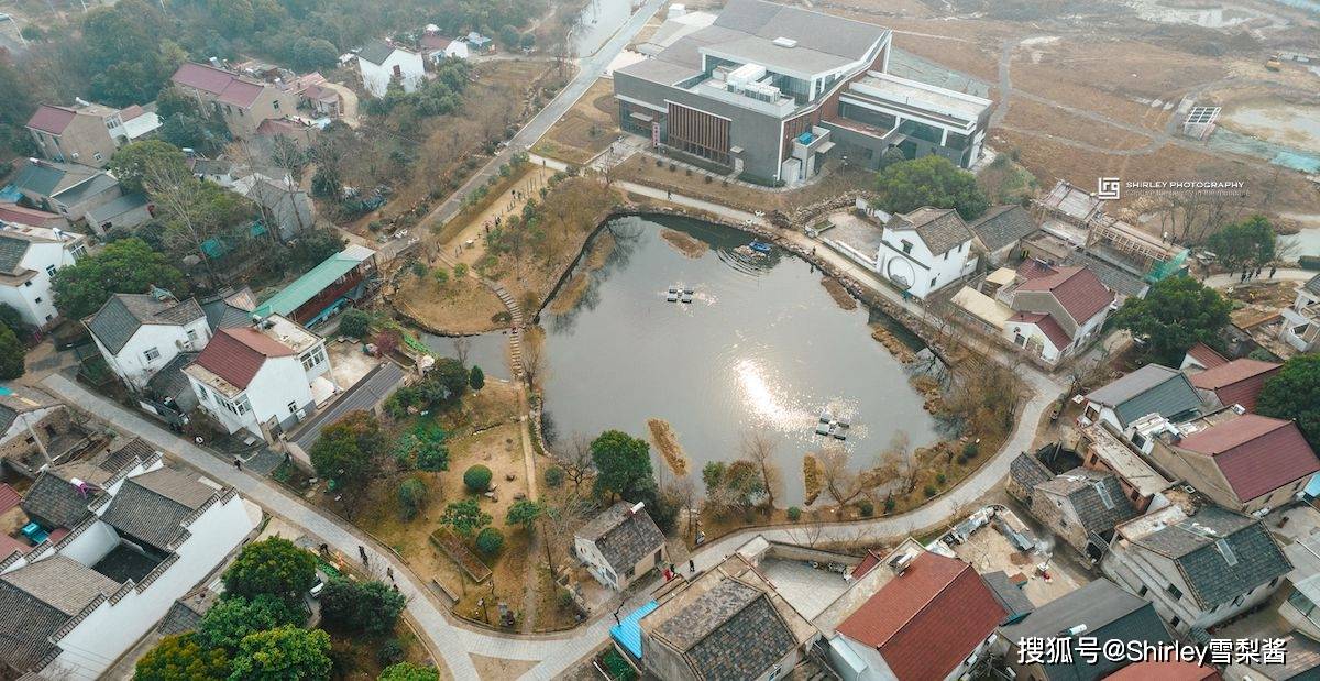 不愧是江苏五星级乡村旅游区！这座800年古村，景美人少美食多