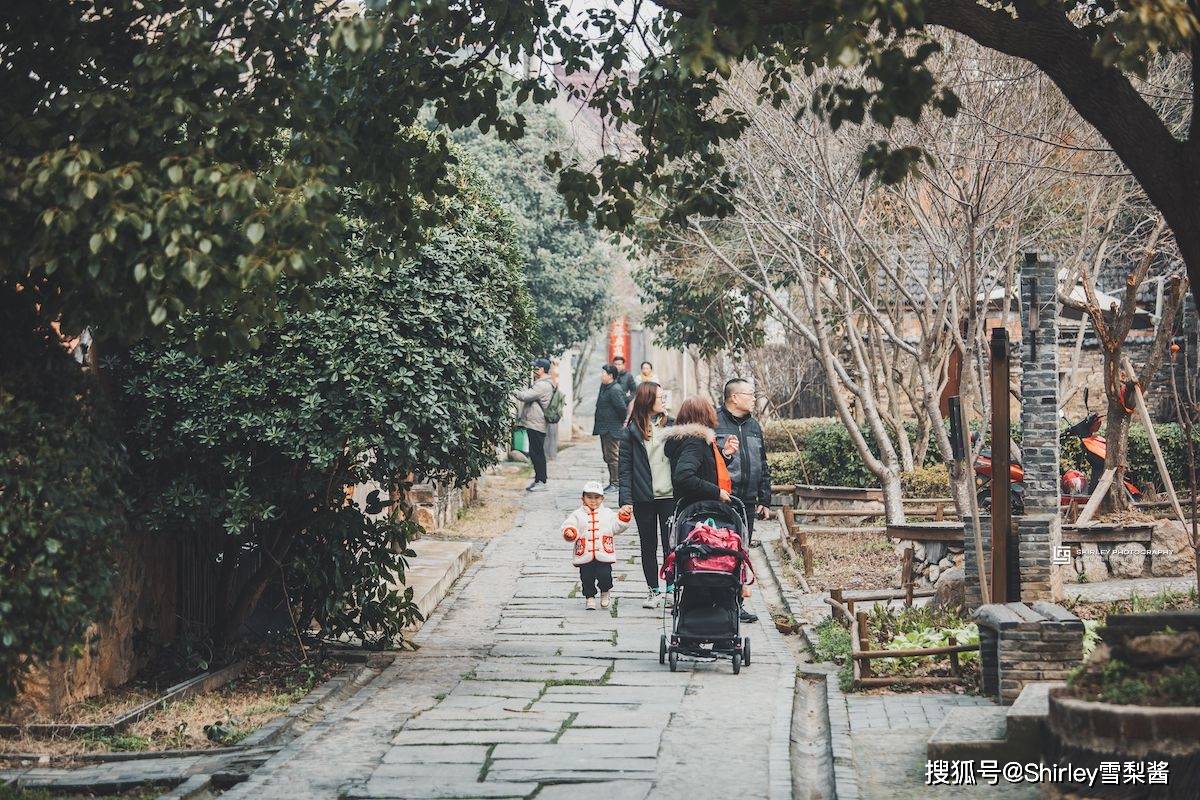 不愧是江苏五星级乡村旅游区！这座800年古村，景美人少美食多