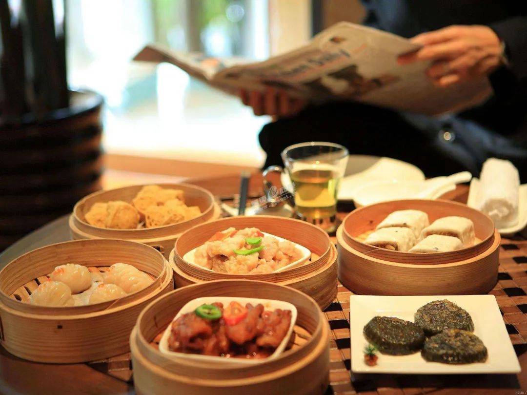 《狂飙》带火广东美食，广东人最爱的早茶居然不叫"morning tea"，那叫什么？